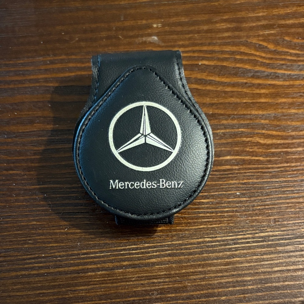 Mercedes Benz Sunglasses Holder